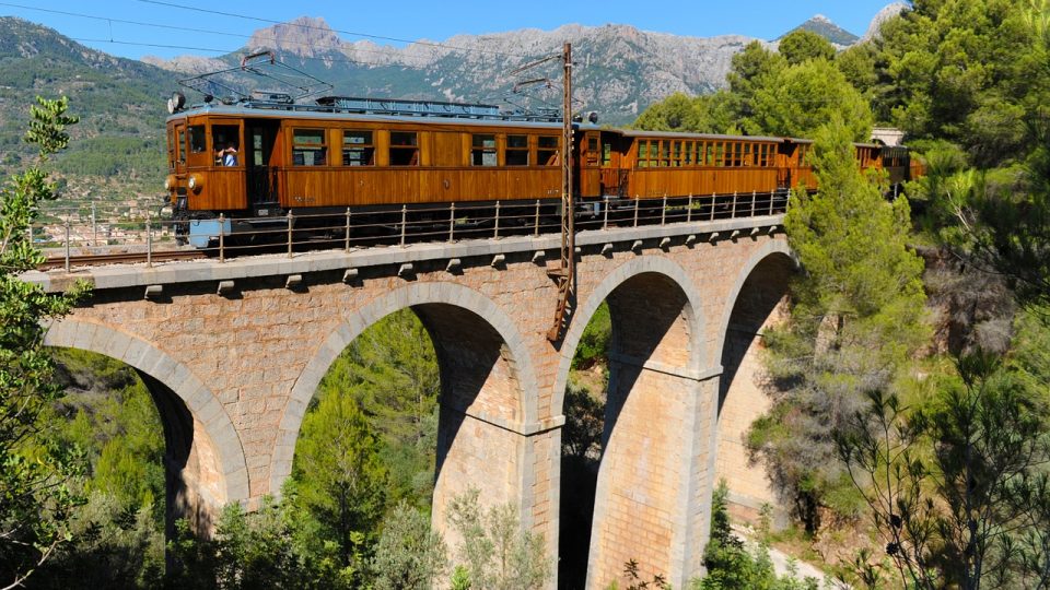 Sóller Travel Guide